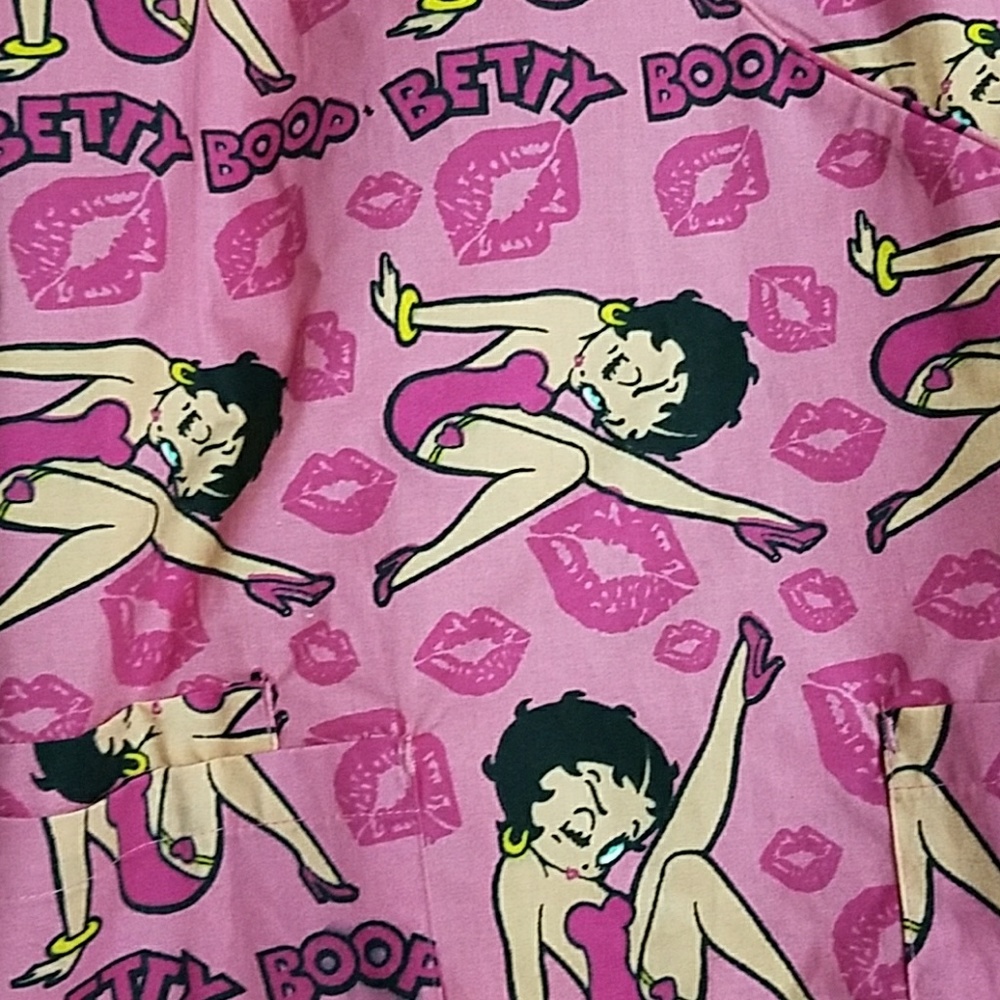Betty Boop Scub Top